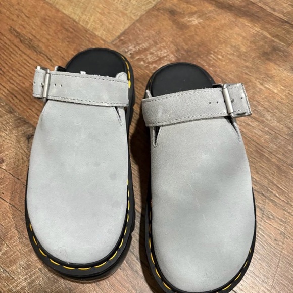 Doc Martens - Picture 3 of 3